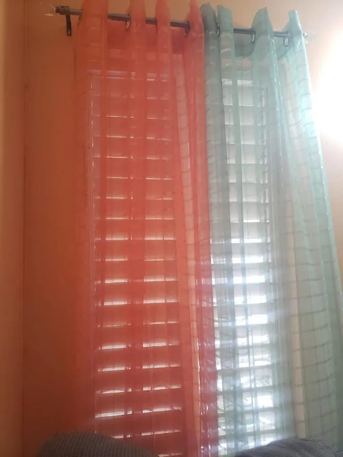 Finest Accommodation Renfrew Place 1 Bedroom Apt # 42 New Kgn 4--12 Renfrew Rd Kingston 0*,  Jamajka