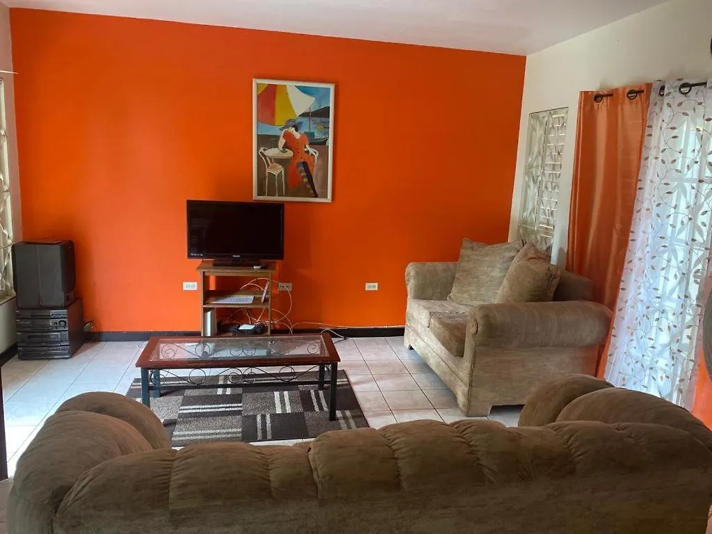 Finest Accommodation Renfrew Place 1 Bedroom Apt # 42 New Kgn 4--12 Renfrew Rd Kingston Apartment