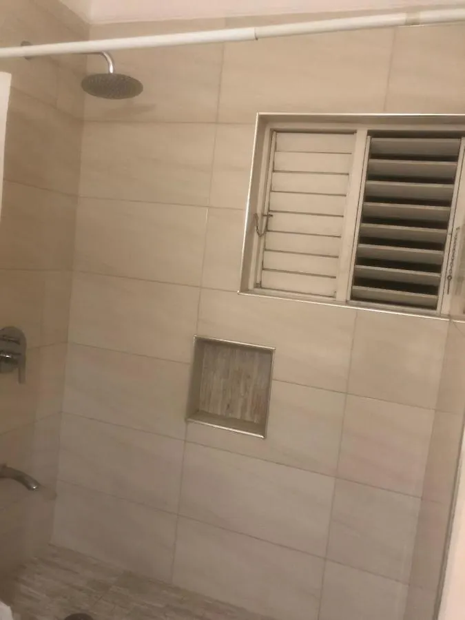 Finest Accommodation Renfrew Place 1 Bedroom Apt # 42 New Kgn 4--12 Renfrew Rd Kingston Jamaica