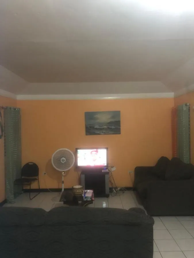 Apartment Finest Accommodation Renfrew Place 1 Bedroom Apt # 42 New Kgn 4--12 Renfrew Rd Kingston