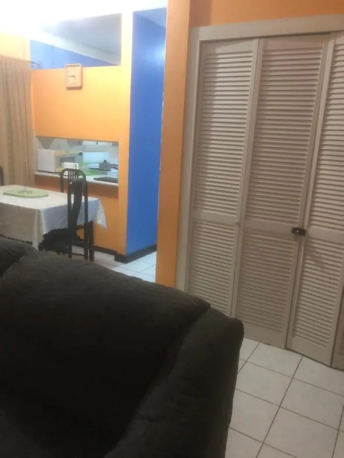 Finest Accommodation Renfrew Place 1 Bedroom Apt # 42 New Kgn 4--12 Renfrew Rd Kingston
